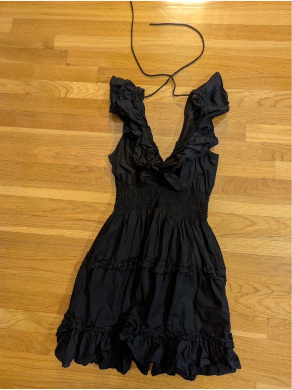 House of Harlow 1960 Black Ruffle V Neck Dress Medium - Picture 5 of 10